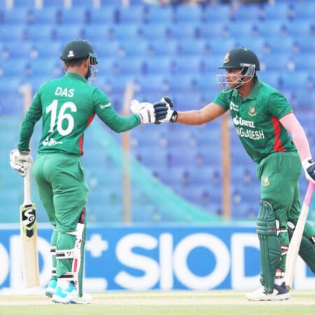 Liton and Shakib sink Ireland in the 2nd T20