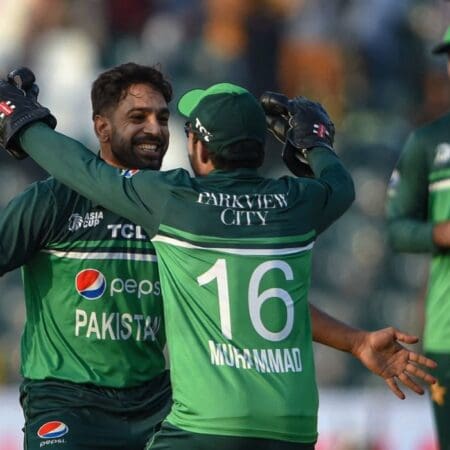 Super 4: Pakistan dominate over Bangladesh