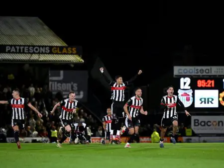 Fourth-tier Grimsby Town Humiliated Man United!